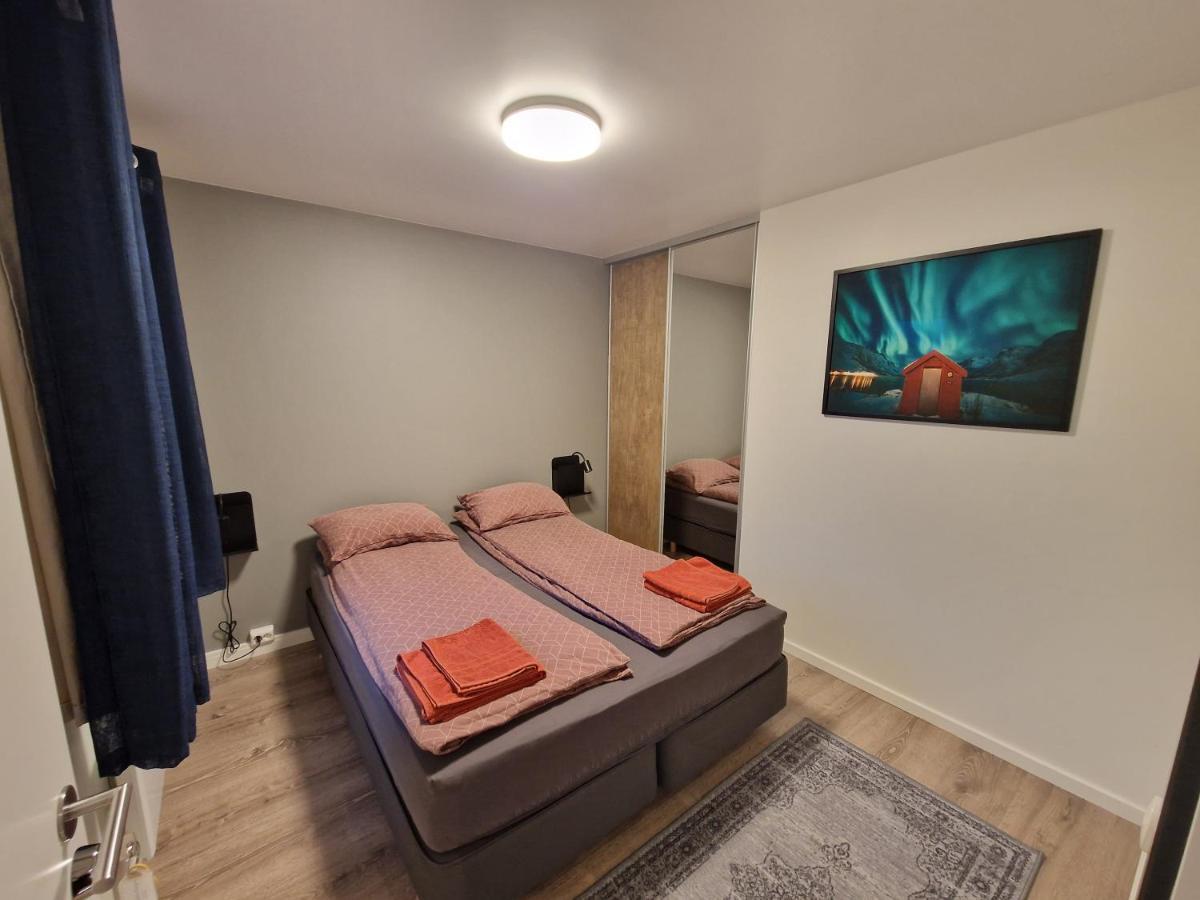 Northern Living 1 Room With Shared Bathroom Tromso Luaran gambar