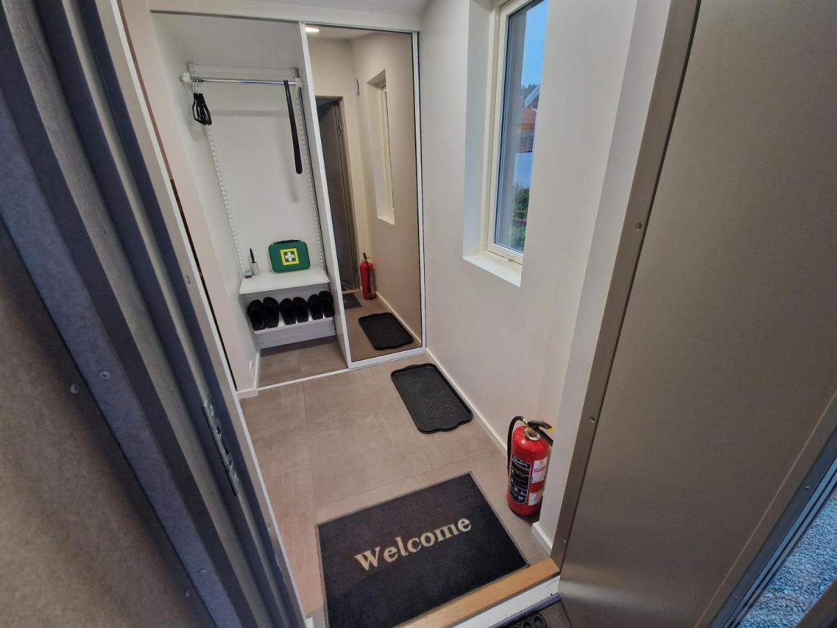 Northern Living 1 Room With Shared Bathroom Tromso Luaran gambar